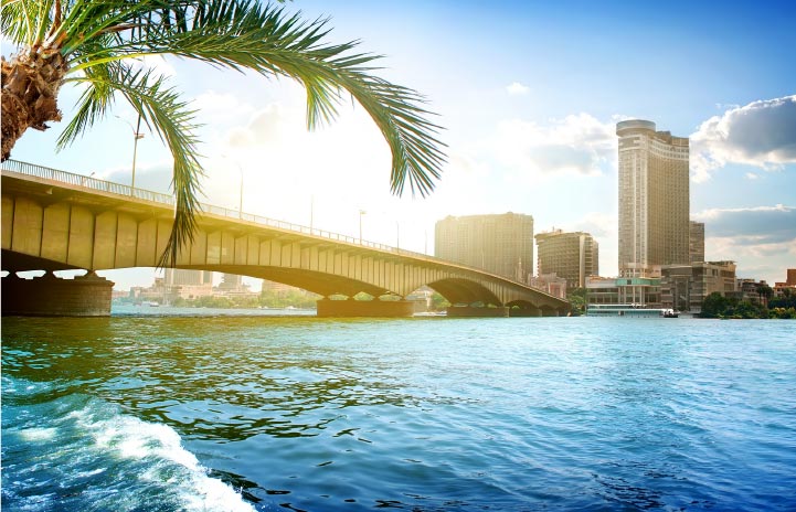 Best Time to Book a Flight to Cairo
