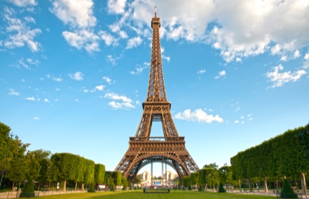 Famous Places to Visit in Paris