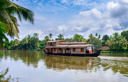 Where to Stay When you Fly to Kerala