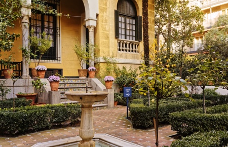 Where to Stay When you Fly to Madrid
